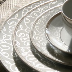 Service vaisselle 18 pièces en porcelaine - Blanc et argenté - DYNAO